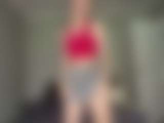 Bella's Live Sex Cam Show