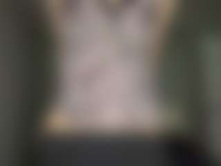 Bella's Live Sex Cam Show