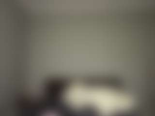 Bella's Live Sex Cam Show