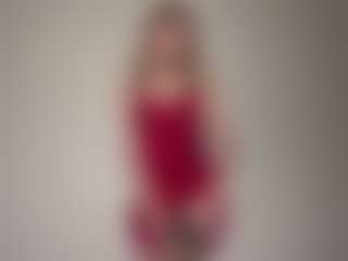 Bella's Live Sex Cam Show