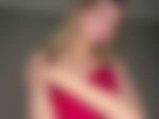 Live cam show with Bella - Solo on SmokeAndPoke