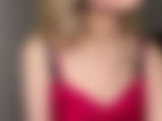 Live cam show with Bella - Eating Pussy on Taboo Cams XXX