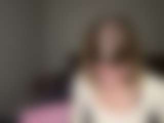 Bella's Live Sex Cam Show