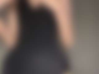 Live cam show with Bella - Amateur on xxxlivecams.org