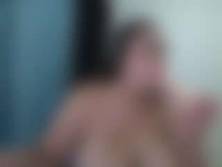 Isisjhonson777's Live Sex Cam Show