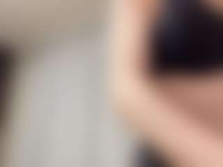 Live cam show with Sophie - Blonde Hair Small Tits on CamSodaAdn