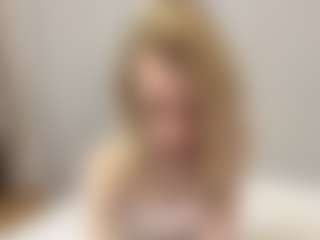 Live cam show with Sophie - College on Streamer API