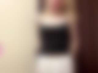 Live cam show with Sophie - Thin on Camsoda