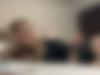 Live cam show with Lily - Brown Eyes on madthumbs