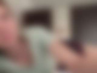 Live cam show with Lily - Blue Eyes on Cam Slut