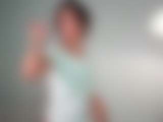 Live cam show with MarciaOwolabi - Brown Hair on madthumbs