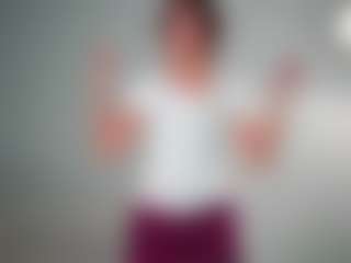 Live cam show with MarciaOwolabi - Yoga Young Adult on madthumbs