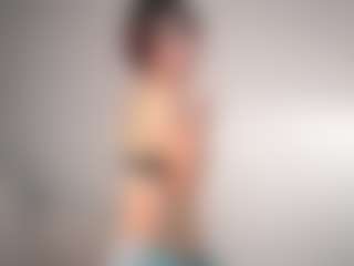 Live cam show with MarciaOwolabi - Fetish Latina on CamSodaAdn