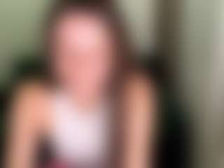 ToshiaKlemencic's Live Sex Cam Show