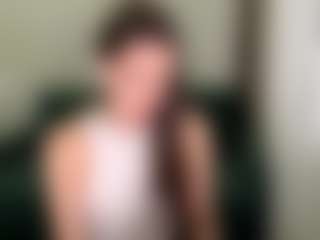 Live cam show with ToshiaKlemencic - College on Camsoda