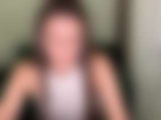 ToshiaKlemencic's Live Sex Cam Show