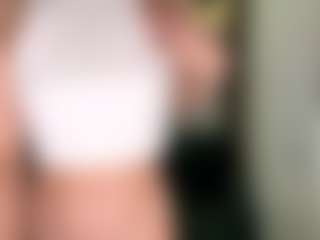 ToshiaKlemencic's Live Sex Cam Show