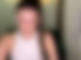 ToshiaKlemencic's Live Sex Cam Show