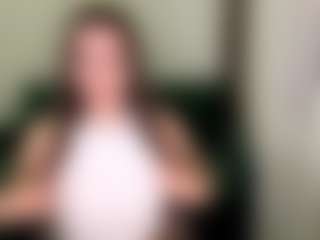 ToshiaKlemencic's Live Sex Cam Show