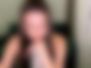 ToshiaKlemencic's Live Sex Cam Show