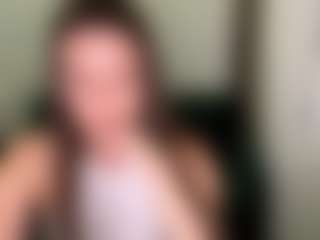 ToshiaKlemencic's Live Sex Cam Show