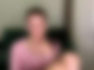 ToshiaKlemencic's Live Sex Cam Show