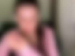 ToshiaKlemencic's Live Sex Cam Show