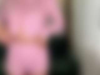 ToshiaKlemencic's Live Sex Cam Show