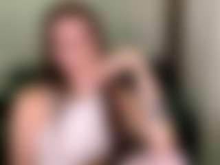 ToshiaKlemencic's Live Sex Cam Show