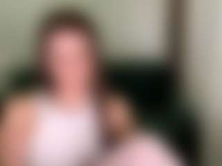 ToshiaKlemencic's Live Sex Cam Show