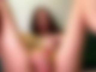 ToshiaKlemencic's Live Sex Cam Show