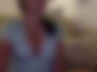 Live cam show with anitalinda - Upskirt on Camsoda