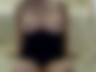 anitalinda's Live Sex Cam Show