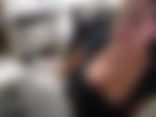 anitalinda's Live Sex Cam Show