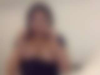 Live cam show with anitalinda - Indian Petite on Camsoda | united kingdom