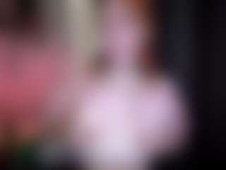Live cam show with Ariana - College on CamwithHer