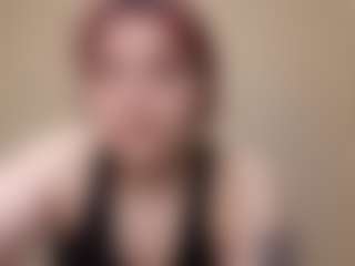 Live cam show with CathyGeffken - Shaved Pussy on sexylive.show
