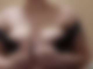 Live cam show with CathyGeffken - Shaved Pussy on Camsoda