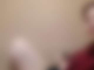 Live cam show with CathyGeffken - Squirt Teen (18+) on Camsoda