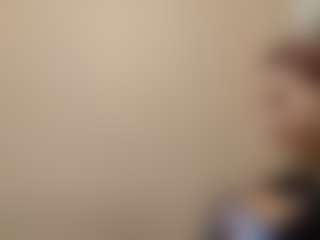 Live cam show with CathyGeffken - Dirty Talk on livesuperchat.net