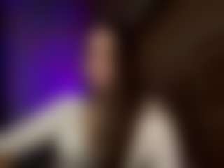 Live cam show with Sofia - Brown Hair on Cam Slut