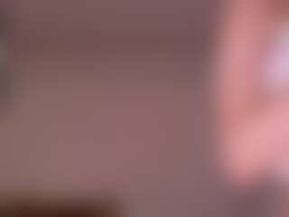 hazelheartt's Live Sex Cam Show