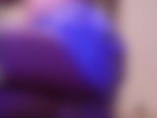 hazelheartt's Live Sex Cam Show