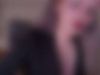 hazelheartt's Live Sex Cam Show