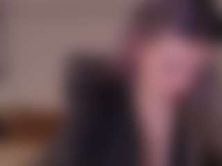 hazelheartt's Live Sex Cam Show