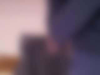 hazelheartt's Live Sex Cam Show