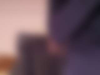 hazelheartt's Live Sex Cam Show