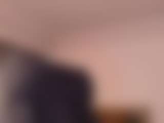 hazelheartt's Live Sex Cam Show