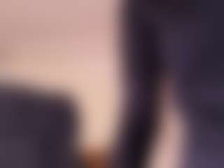 hazelheartt's Live Sex Cam Show