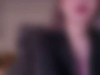 hazelheartt's Live Sex Cam Show